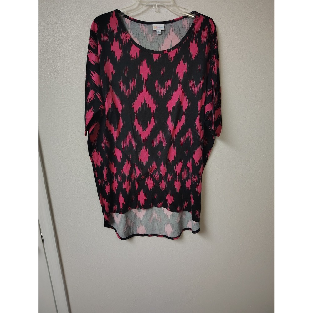 LuLaRoe Irma Tunic Top XL Pink Black Ikat Diamond High Low Scoop Neck Short